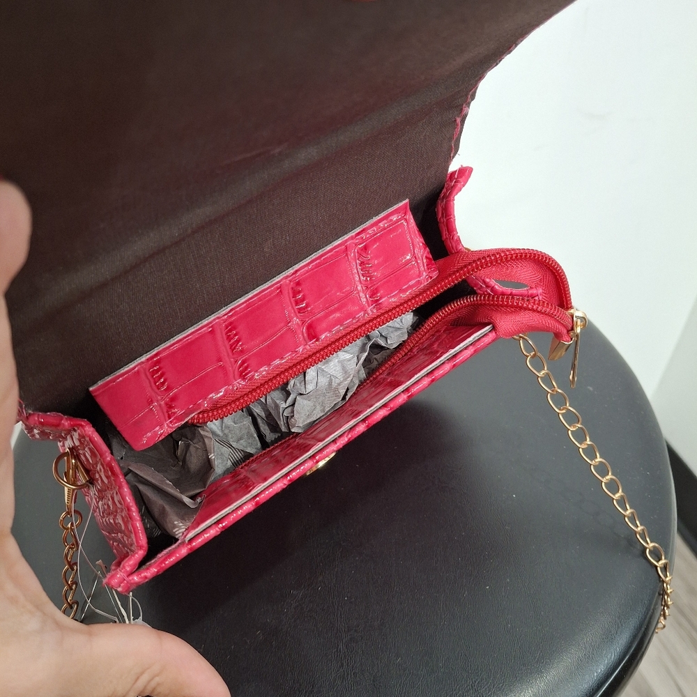 Pink Preppy Mini Crock Embossed Pearl Buckle Fuzzy Bag - Picture 7 of 7